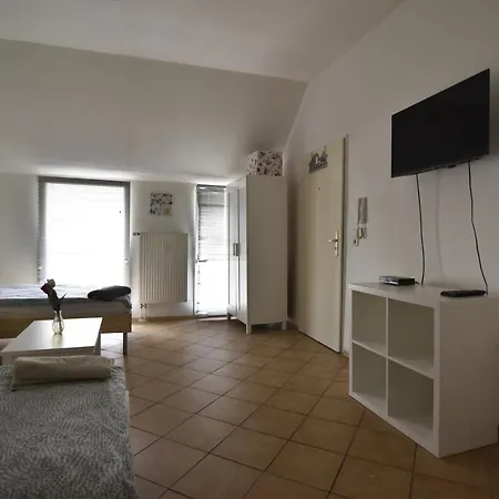 Workers Spich アパート トロイスドルフ