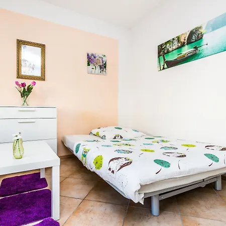 Workers Spich Apartamento *