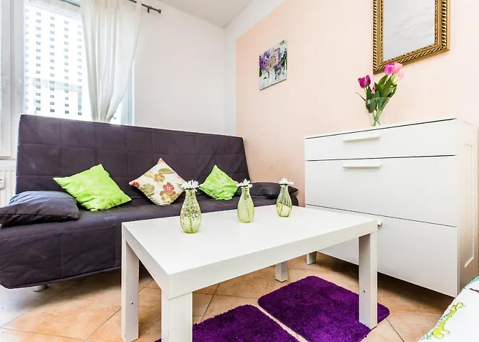 Workers Spich Apartman