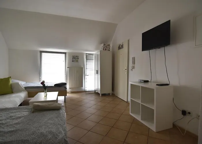 Workers Spich Apartman Troisdorf