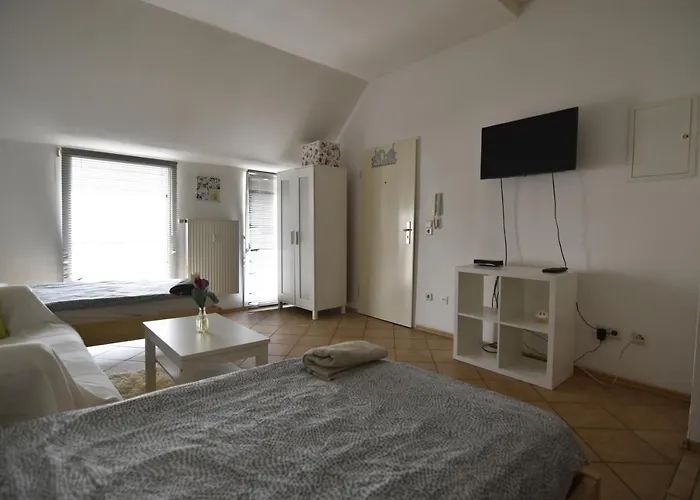 Apartman Workers Spich *