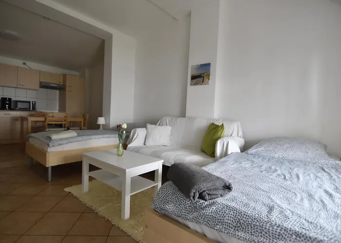 Workers Spich Apartman *