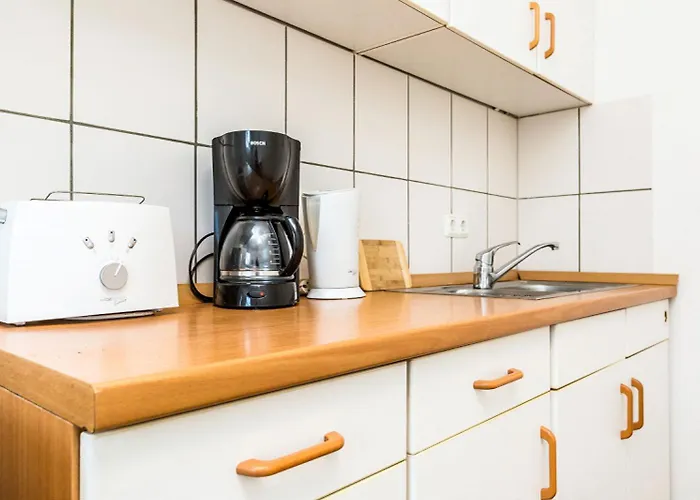 Workers Spich Apartman Troisdorf